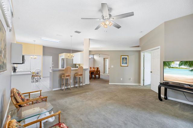 3488 63rd Square, Vero Beach, FL 32966