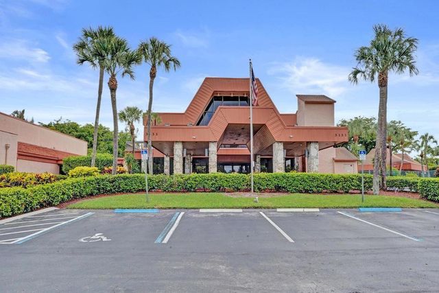 3060 Holiday Springs Boulevard 106, Margate, FL 33063