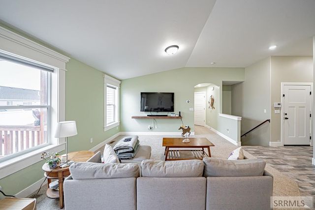 3221 Simon Street, Idaho Falls, ID 83402