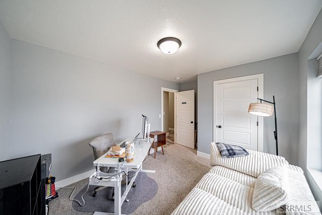 3221 Simon Street, Idaho Falls, ID 83402