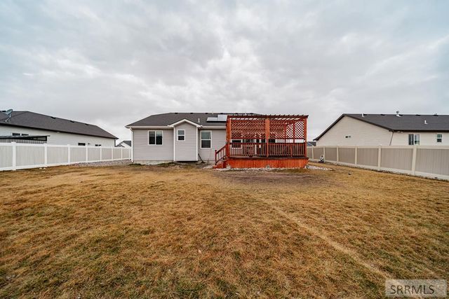 3221 Simon Street, Idaho Falls, ID 83402