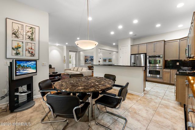 23 Quincy Court, Freehold, NJ 07728