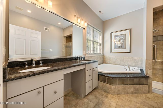 23 Quincy Court, Freehold, NJ 07728
