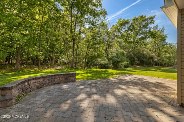 23 Quincy Court, Freehold, NJ 07728
