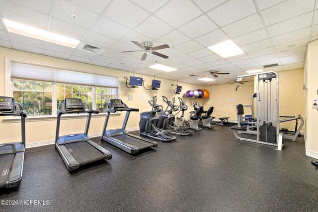 23 Quincy Court, Freehold, NJ 07728