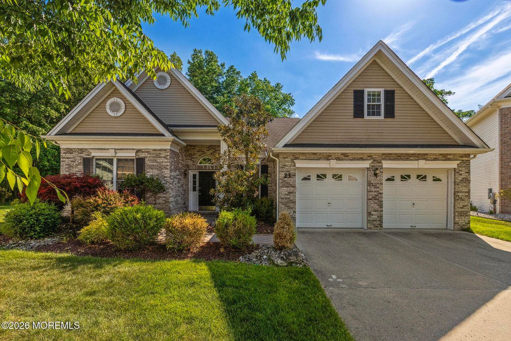 23 Quincy Court, Freehold, NJ 07728