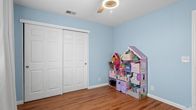 717 Capistrano Dr, Suisun City, CA 94585
