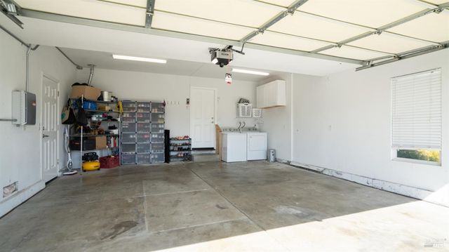 717 Capistrano Dr, Suisun City, CA 94585