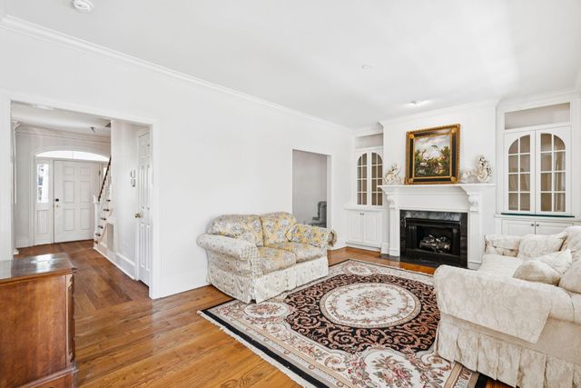 660 Ayers Drive, Charleston, SC 29412