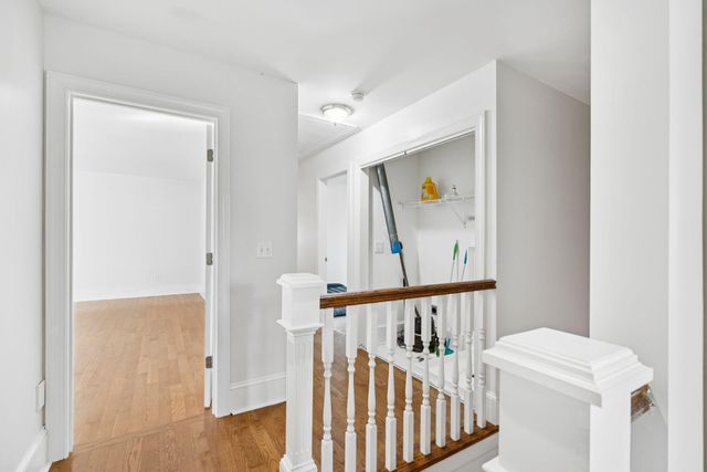 660 Ayers Drive, Charleston, SC 29412