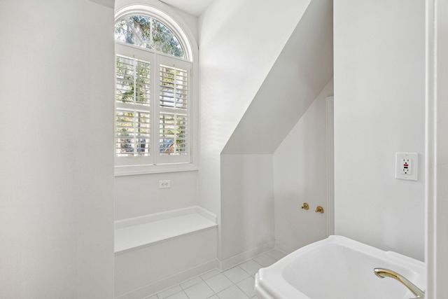 660 Ayers Drive, Charleston, SC 29412