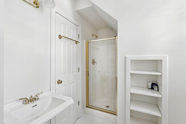 660 Ayers Drive, Charleston, SC 29412