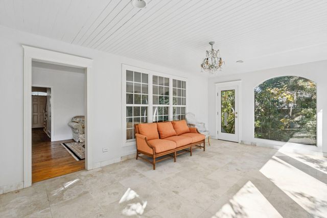 660 Ayers Drive, Charleston, SC 29412