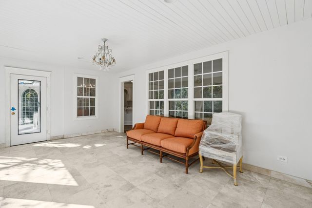 660 Ayers Drive, Charleston, SC 29412