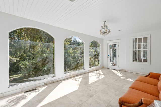 660 Ayers Drive, Charleston, SC 29412