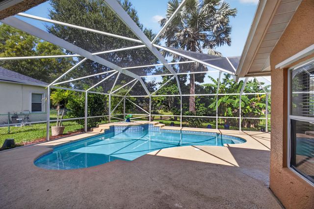 2914 SW Boxwood Circle, Port St. Lucie, Port St Lucie, FL 34953