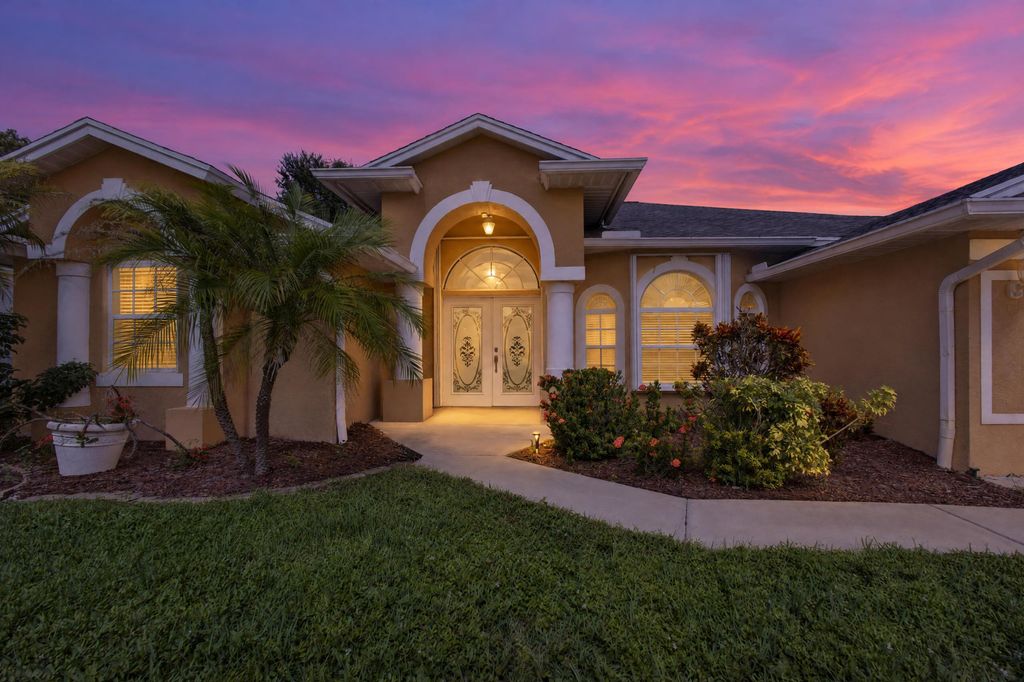 2914 SW Boxwood Circle, Port St. Lucie, Port St Lucie, FL 34953