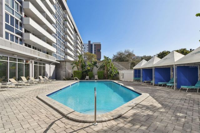 470 3RD STREET S 517, St Petersburg, FL 33701