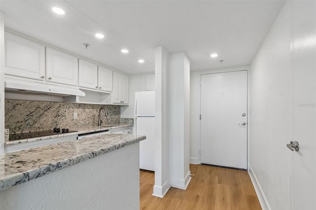 470 3RD STREET S 517, St Petersburg, FL 33701