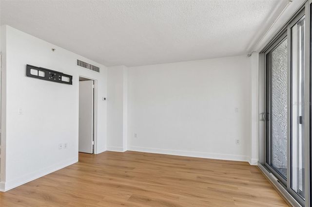 470 3RD STREET S 517, St Petersburg, FL 33701