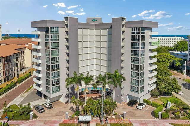 470 3RD STREET S 517, St Petersburg, FL 33701