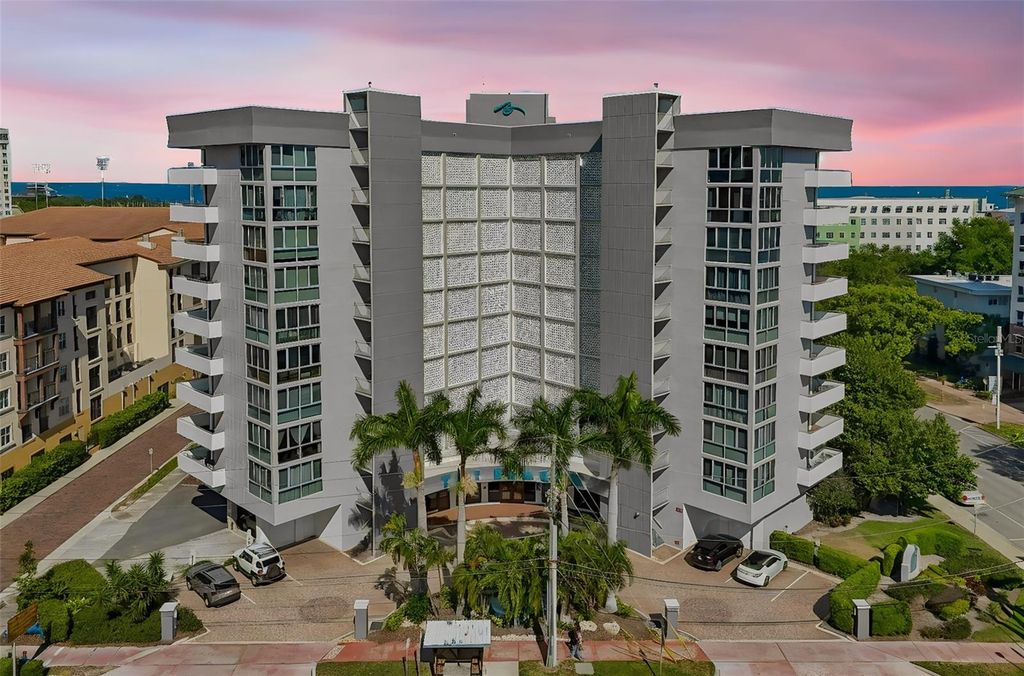 470 3RD STREET S 517, St Petersburg, FL 33701