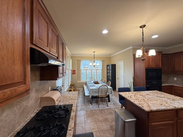 15433 Whistling Straits DR, Austin, TX 78717