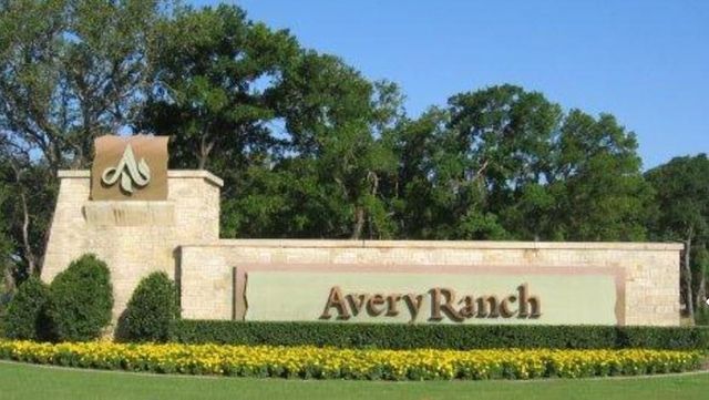 15433 Whistling Straits DR, Austin, TX 78717