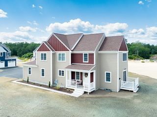47 Drum Dr 47, Plymouth, MA 02360