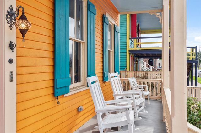 2122 Avenue K, Galveston, TX 77550