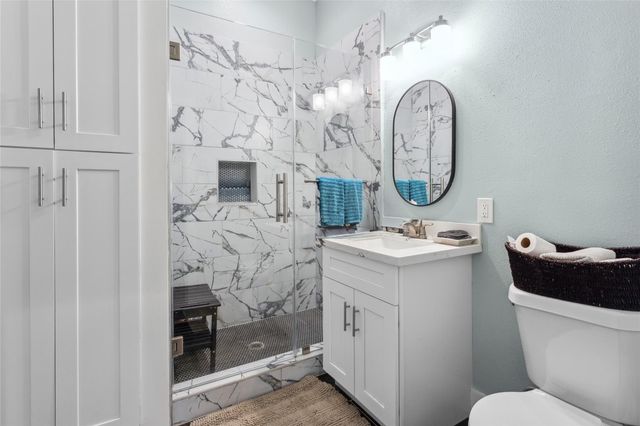 2122 Avenue K, Galveston, TX 77550