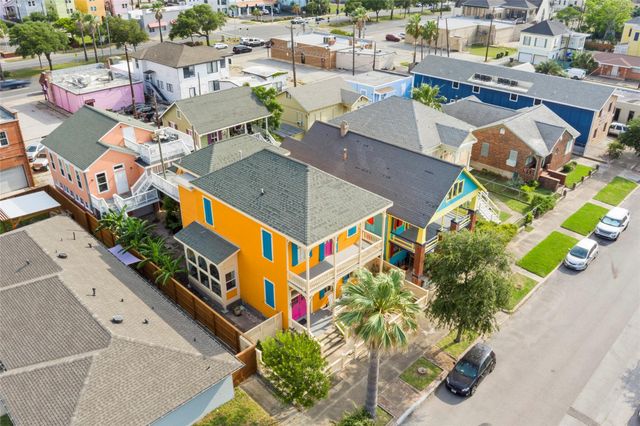 2122 Avenue K, Galveston, TX 77550