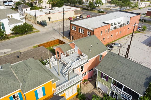 2122 Avenue K, Galveston, TX 77550