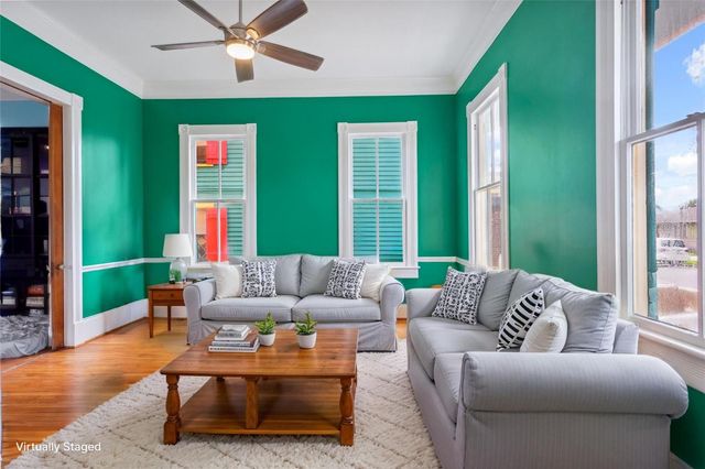 2122 Avenue K, Galveston, TX 77550