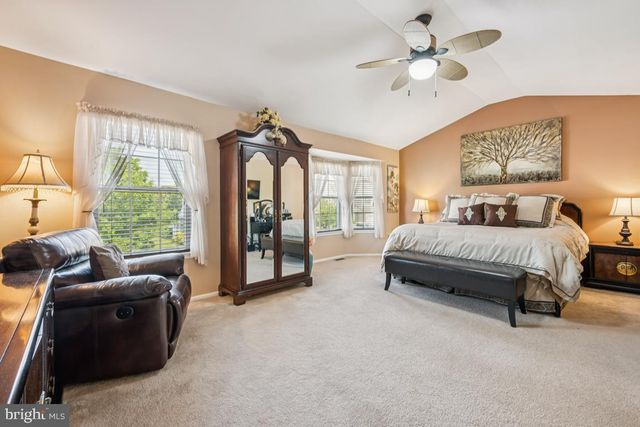 134 RITTENHOUSE DR, Deptford, NJ 08096