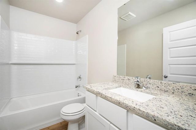 713 Luna Way, Tuttle, OK 73089