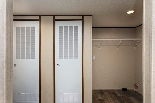 176 Meadow Lawn Drive, Englewood, TN 37329