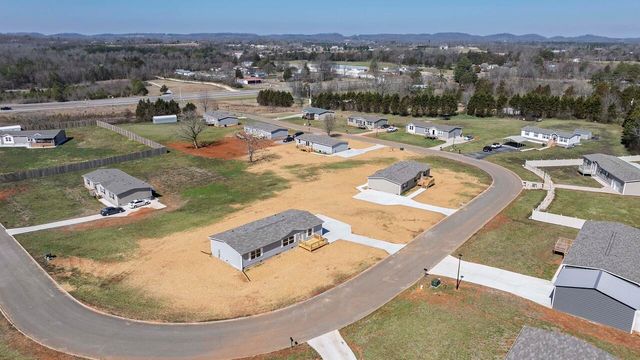 176 Meadow Lawn Drive, Englewood, TN 37329