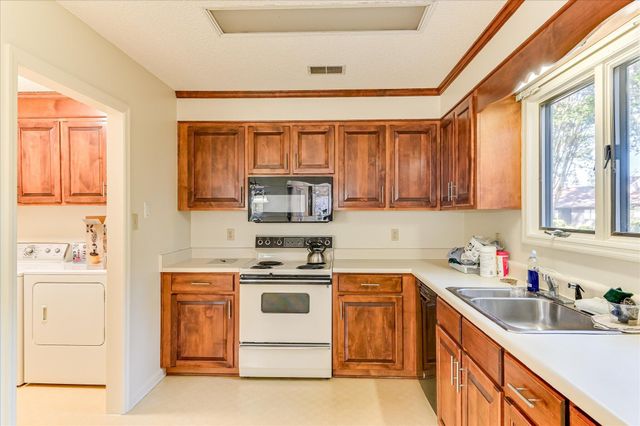 3 Turnberry Court N, Aiken, SC 29803