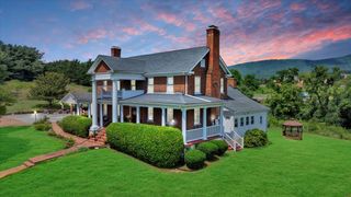 4496 Bonsack RD, Roanoke, VA 24012