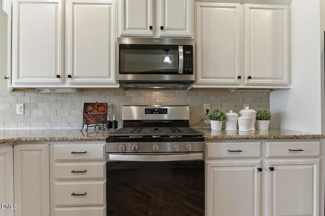 4132 Field Oak Drive, Wake Forest, NC 27587