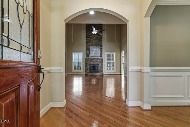 4132 Field Oak Drive, Wake Forest, NC 27587
