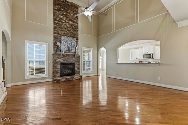 4132 Field Oak Drive, Wake Forest, NC 27587