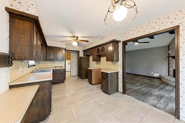 3604 S Emery Street, Independence, MO 64075