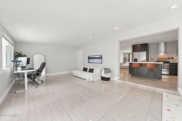 7323 E ALMERIA Road, Scottsdale, AZ 85257