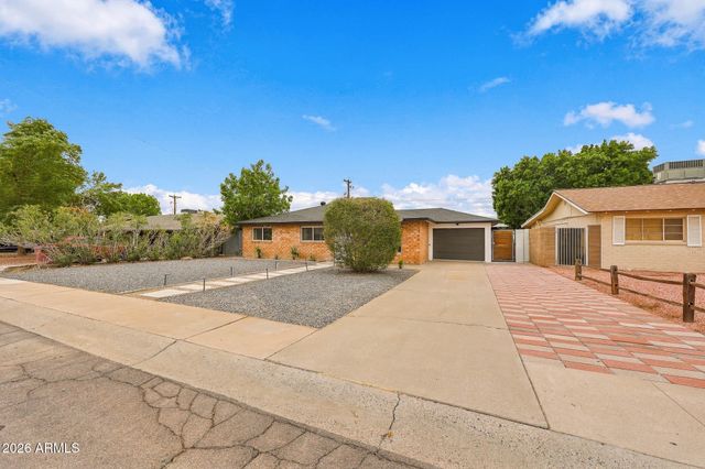 7323 E ALMERIA Road, Scottsdale, AZ 85257
