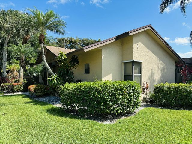 3953 Cocoplum Circle 3611, Coconut Creek, FL 33063