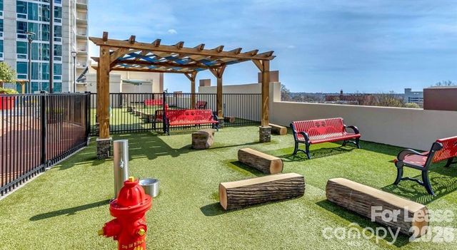 640 N Church Street B3-S, Charlotte, NC 28202