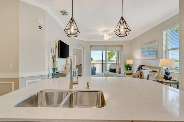 920 TIDEWATER SHORES LOOP 308, Bradenton, FL 34208