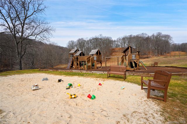 441 Heritage Hills D, Somers, NY 10589